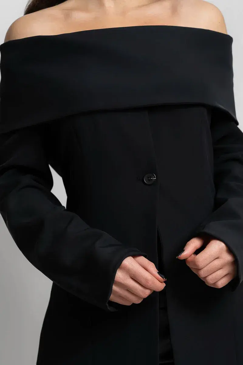 Sierra Darien Cut Out Shoulder Jacket and High Waist Loose Pants Set Black Size M / AU 10 for rent on The Volte - main image