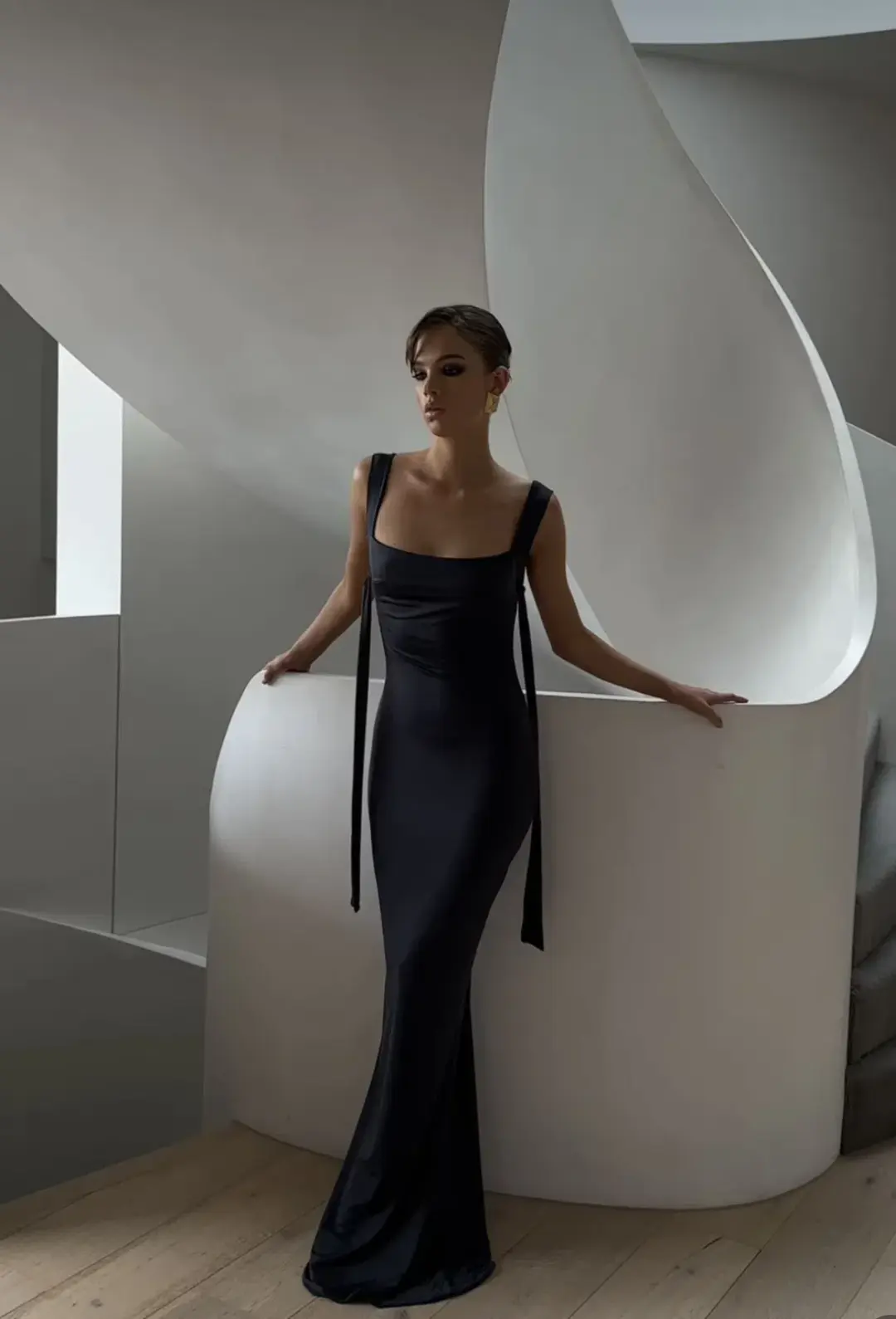 Effie Kats Helena Gown Black Size 6 for rent on The Volte - main image