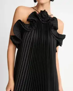 Sheike Eliza Maxi Dress Black Size 6 for rent on The Volte - image 3