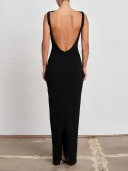 Effie Kats Verona Gown Black Size Au 8 for rent on The Volte - image 3
