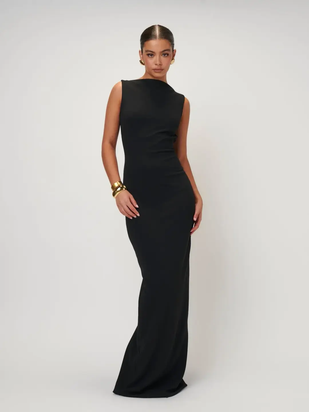 Effie Kats Verona Gown Black Size Au 8 for rent on The Volte - main image