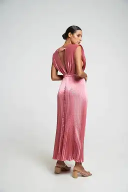 Lidee Gala Gown in Blossom Pink Size 8 for rent on The Volte - image 2