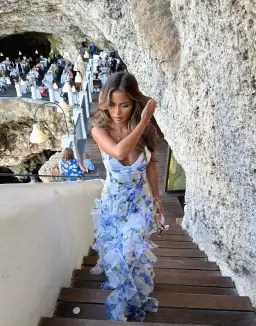 Menti Iris Flower Maxi Dress Blue Roses Size XS / AU 6 for rent on The Volte - image 5