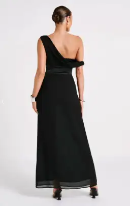Meshki Courtney Chiffon Maxi Dress Black Size 4 for rent on The Volte - image 2