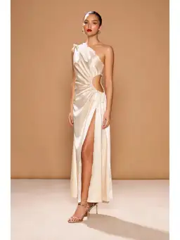 Sonya Moda Nour Ocean Pearl Dress Cream Size AU 8 for rent on The Volte - image 2