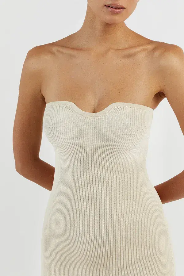 Dissh Veronica Bandeau Maxi Dress Butter Size M / AU 10 for rent on The Volte - main image