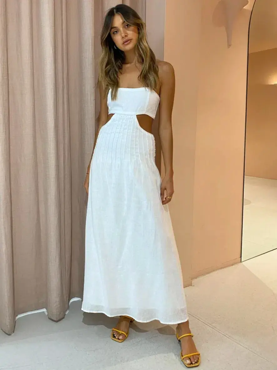 Issy Eveylyn Dress White Size 10 for rent on The Volte - main image