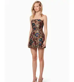 Elliatt Sweetness Dress Sequin Lace Size M/Au 10 for rent on The Volte - image 1