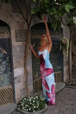 With Harper Lu Slip Dress Sky Lily Floral Size M / AU 10