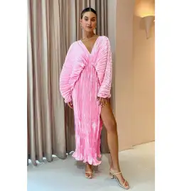 L’idée De Luxe Gown in Lipstick Pink Size 10 for rent on The Volte - image 1