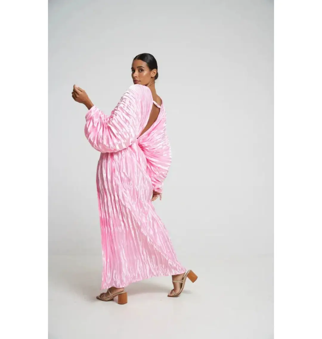 L’idée De Luxe Gown in Lipstick Pink Size 10 for rent on The Volte - main image