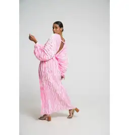 L’idée De Luxe Gown in Lipstick Pink Size 10 for rent on The Volte - image 4