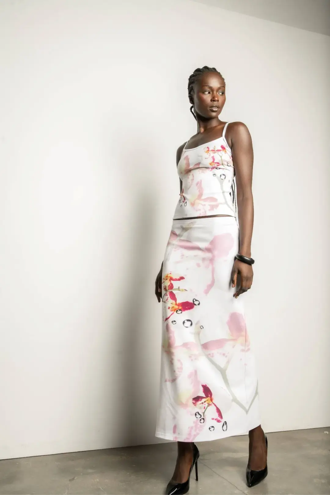 With Harper Lu Purity Blossom Set Floral Size S/AU 8 for rent on The Volte - main image