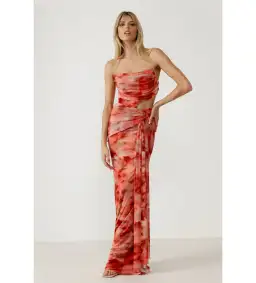 Lexi Fleur Dress Print Size 8 for rent on The Volte - image 0