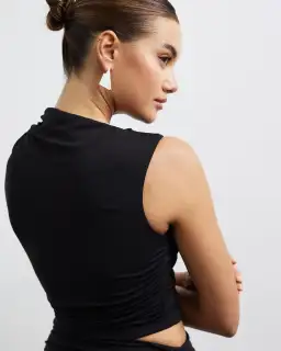 Lover Collins Ring Front Maxi Dress Black Size 10 for rent on The Volte - image 4