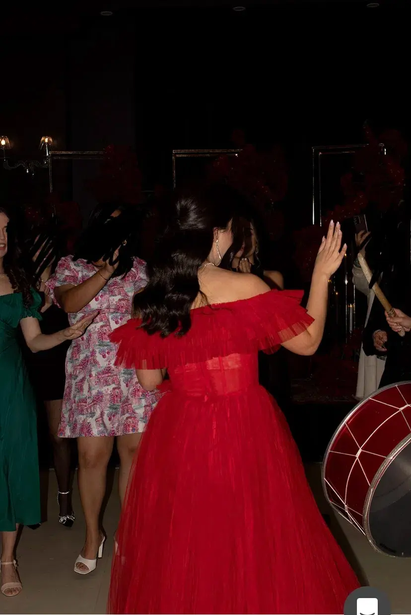 Tarik Ediz Patrice Tulle Gown Red Size 8 - Image 2