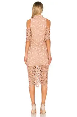 Elliatt Sight Embroidery Cold Shoulder Midi Dress Chalk Pink Size L / AU 12 for rent on The Volte - image 3