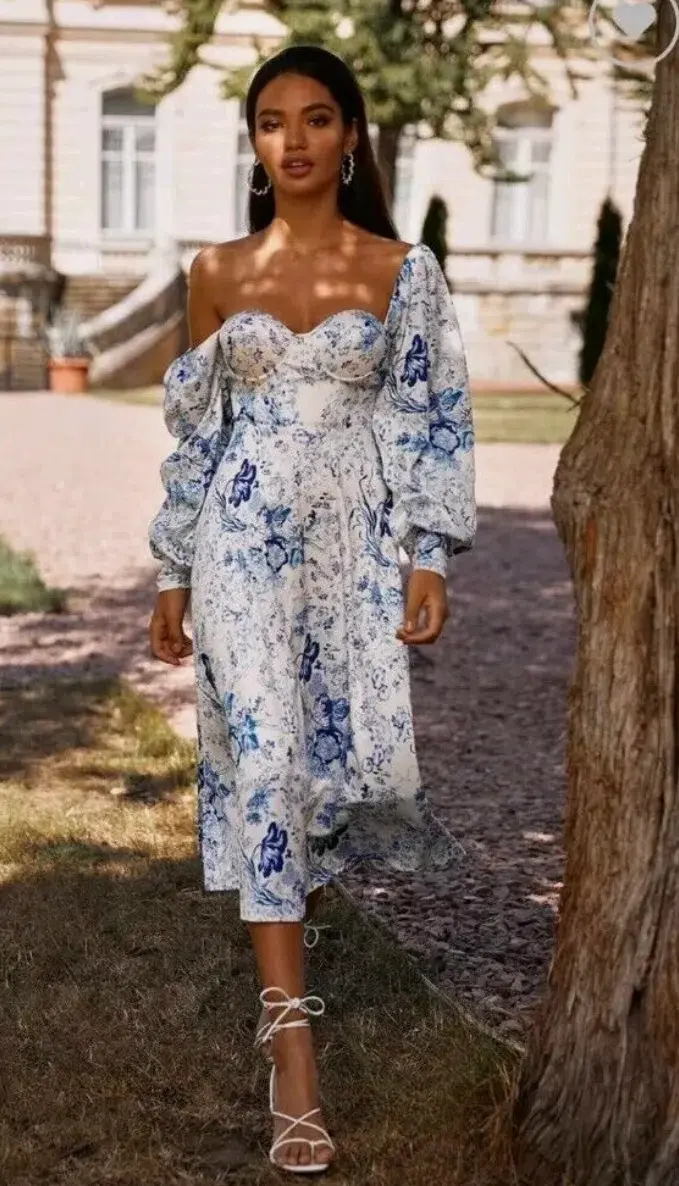 Alamour Annika Dress Blue Foral Size S/AU 10 for rent on The Volte - main image