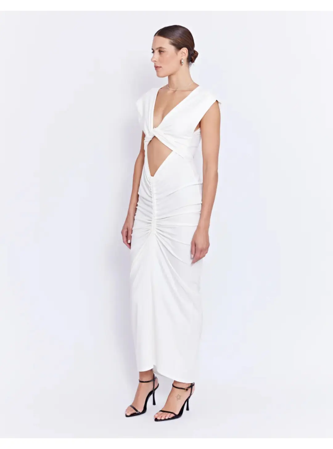 Pfeiffer Ramos Dress Off White Size Medium / AU 10 for rent on The Volte - main image