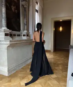 Effie Kats Venezia Gown Black Size XS / AU 6 for rent on The Volte - image 2