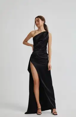 Lexi Samira Dress Black Size 8 for rent on The Volte - image 2
