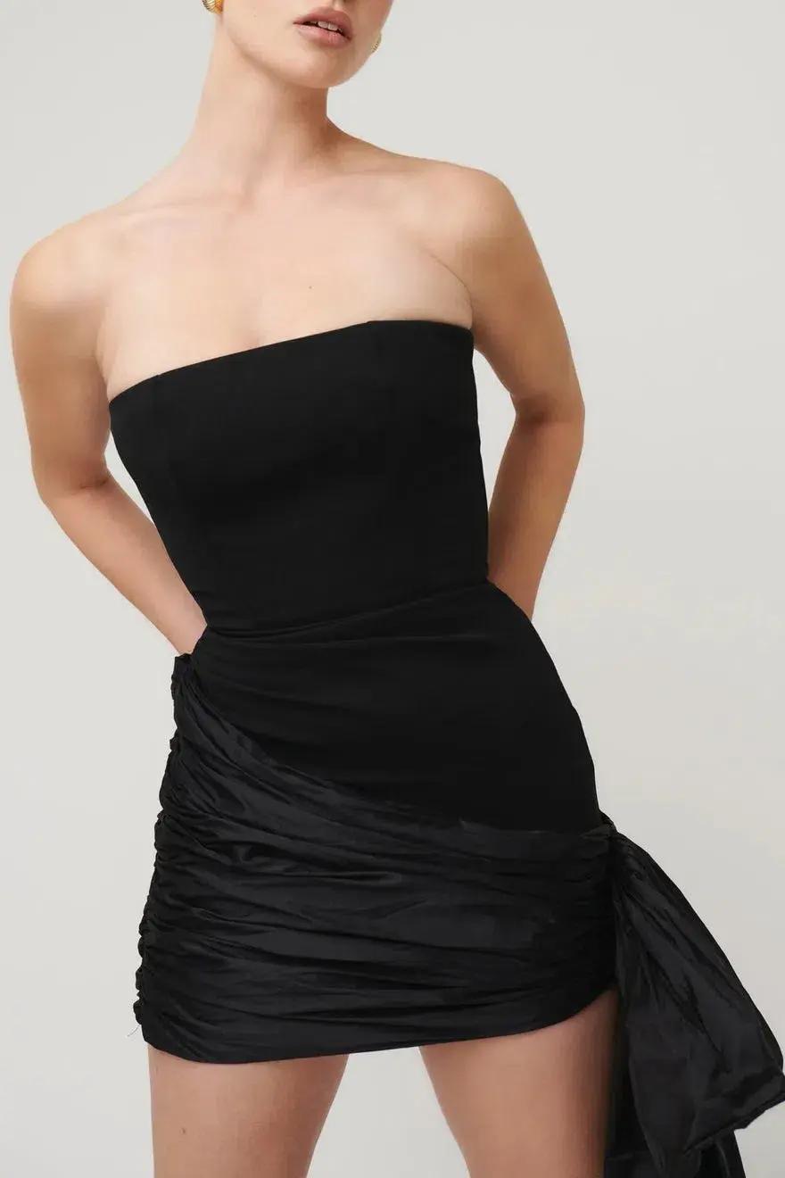 Effie Kats Nada Mini Dress Black Size 8 for rent on The Volte - main image