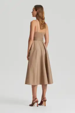 Scanlan Theodore Crepe Knit Camisole Midi Dress Camel Size 8 for rent on The Volte - image 3