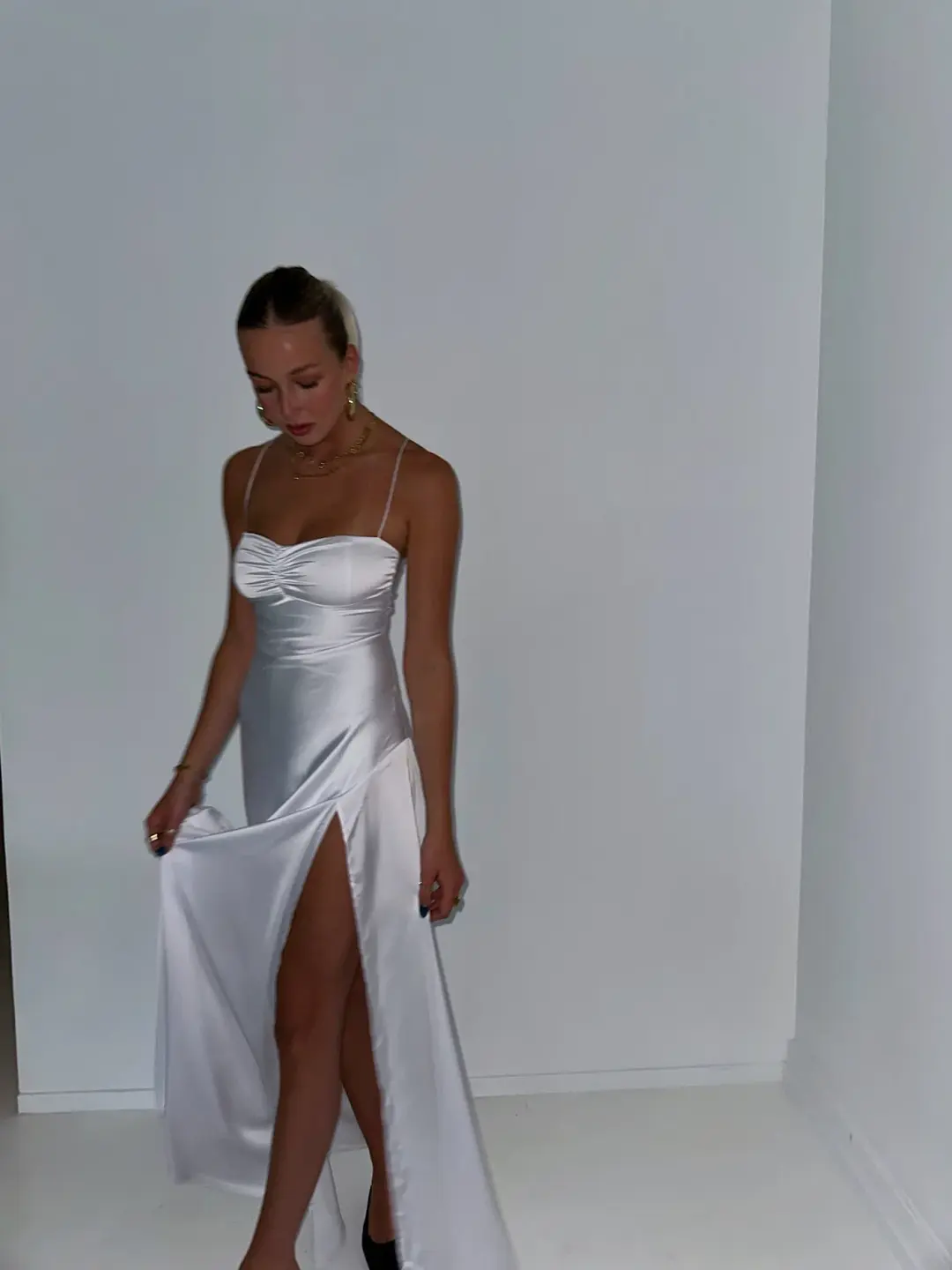 HNTR the Label Gaia Gown Blanc Size M / AU 10 for rent on The Volte - main image