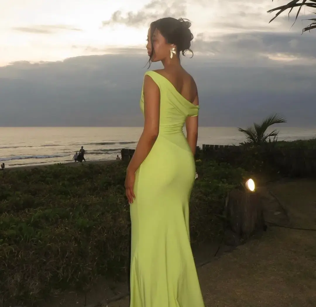 Natalie Rolt Bettina Gown Yellow Size 1/AU 8 for rent on The Volte - main image