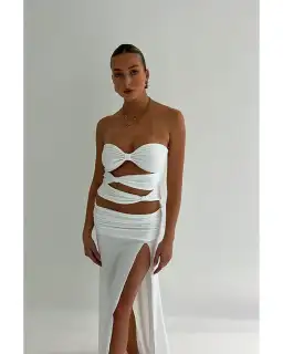 Mode Mila Remi Set White Size XS / AU 6 for rent on The Volte - image 2