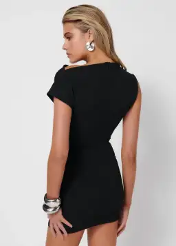 Effie Kats Shenise Dress Black Size 6 for rent on The Volte - image 2