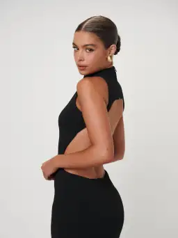 Effie Kats Ambre Gown in Black Size S / AU 8 for rent on The Volte - image 4