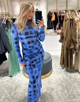 Suboo Shibori Long Sleeve Ruched Maxi Dress Blue Size M (AU 10) for rent on The Volte - image 6