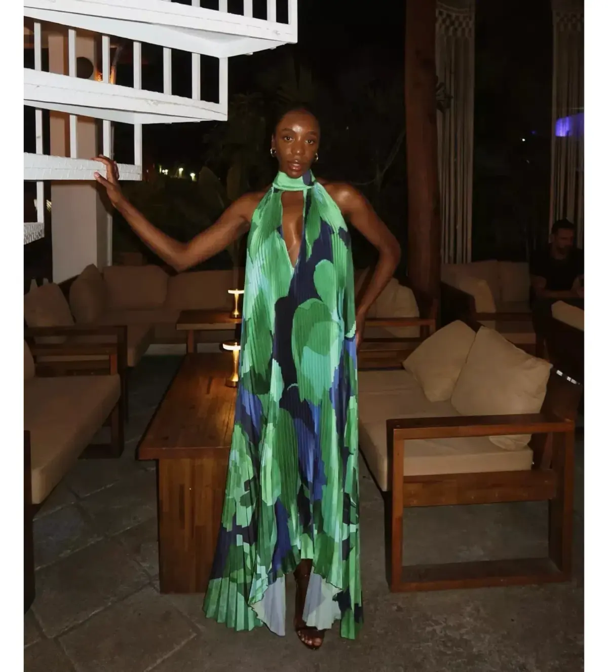 L’Idee Opera Gown Capri Green Size 8 - Image 2