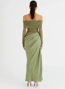 Benni Yasmin Off Shoulder Maxi Dress Pistachio Green Size 10 for rent on The Volte - image 4