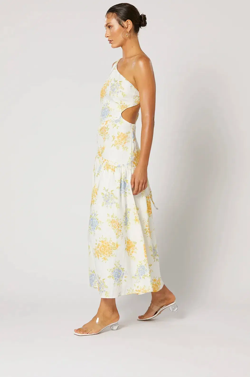 Ravello One Shoulder Dress, Winona, Cream Floral Size S 8 for rent on The Volte - main image