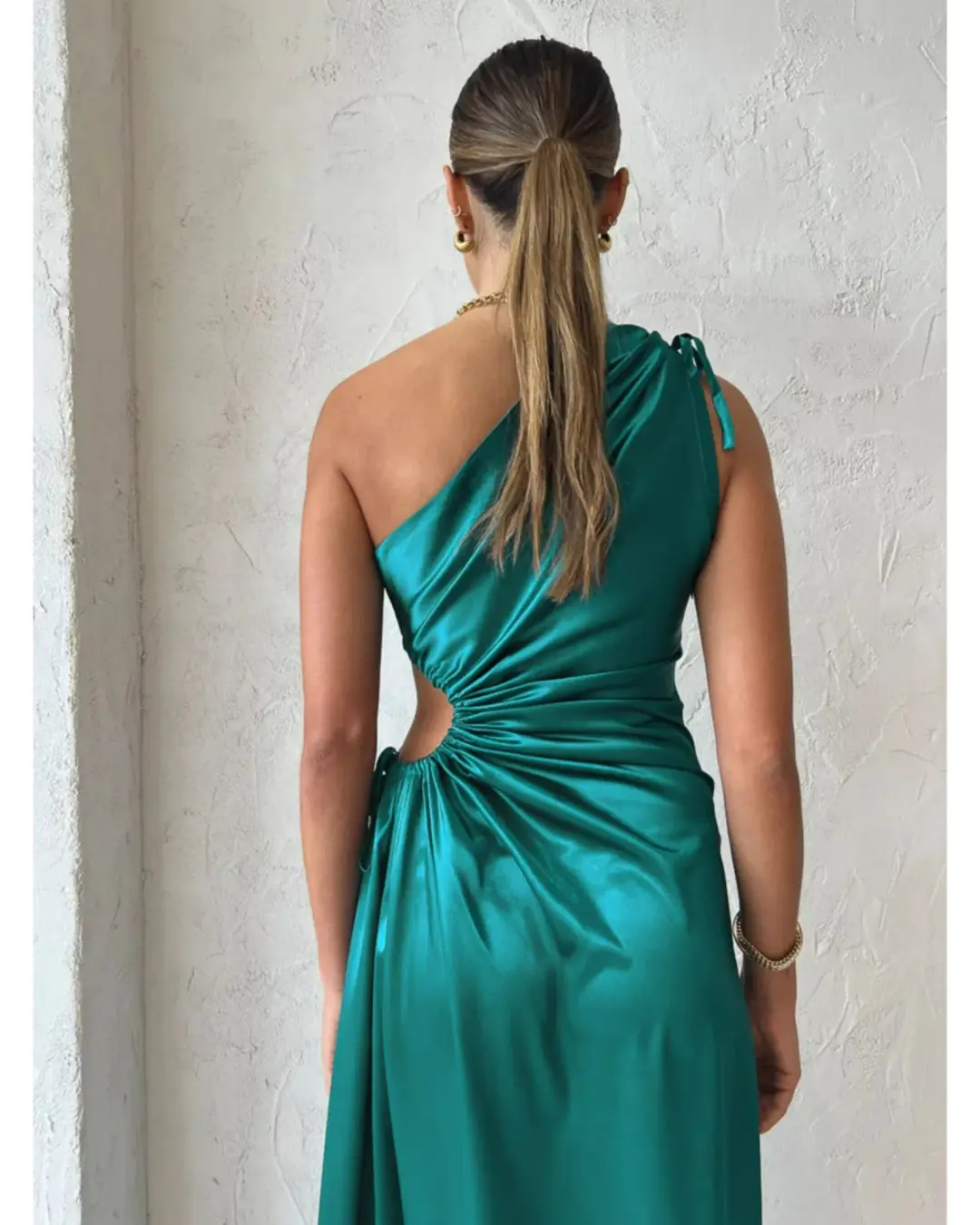 Sonya Moda Nour Emerald Maxi Dress Green Size AU 10 for rent on The Volte - main image