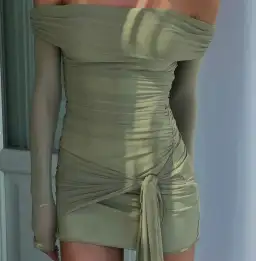 Benni Yasmin Off Shoulder Mini Dress Pistachio Green Size 8 for rent on The Volte - image 6