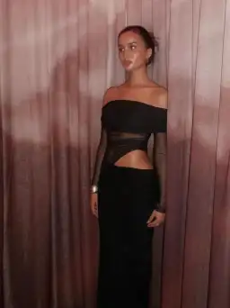 Benni Yasmin Off Shoulder Maxi Dress Black Size 8 for rent on The Volte - image 1