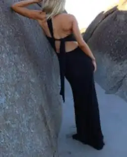 Natalie Rolt Fabienne Gown Black Size 1 / AU 8 for rent on The Volte - image 2