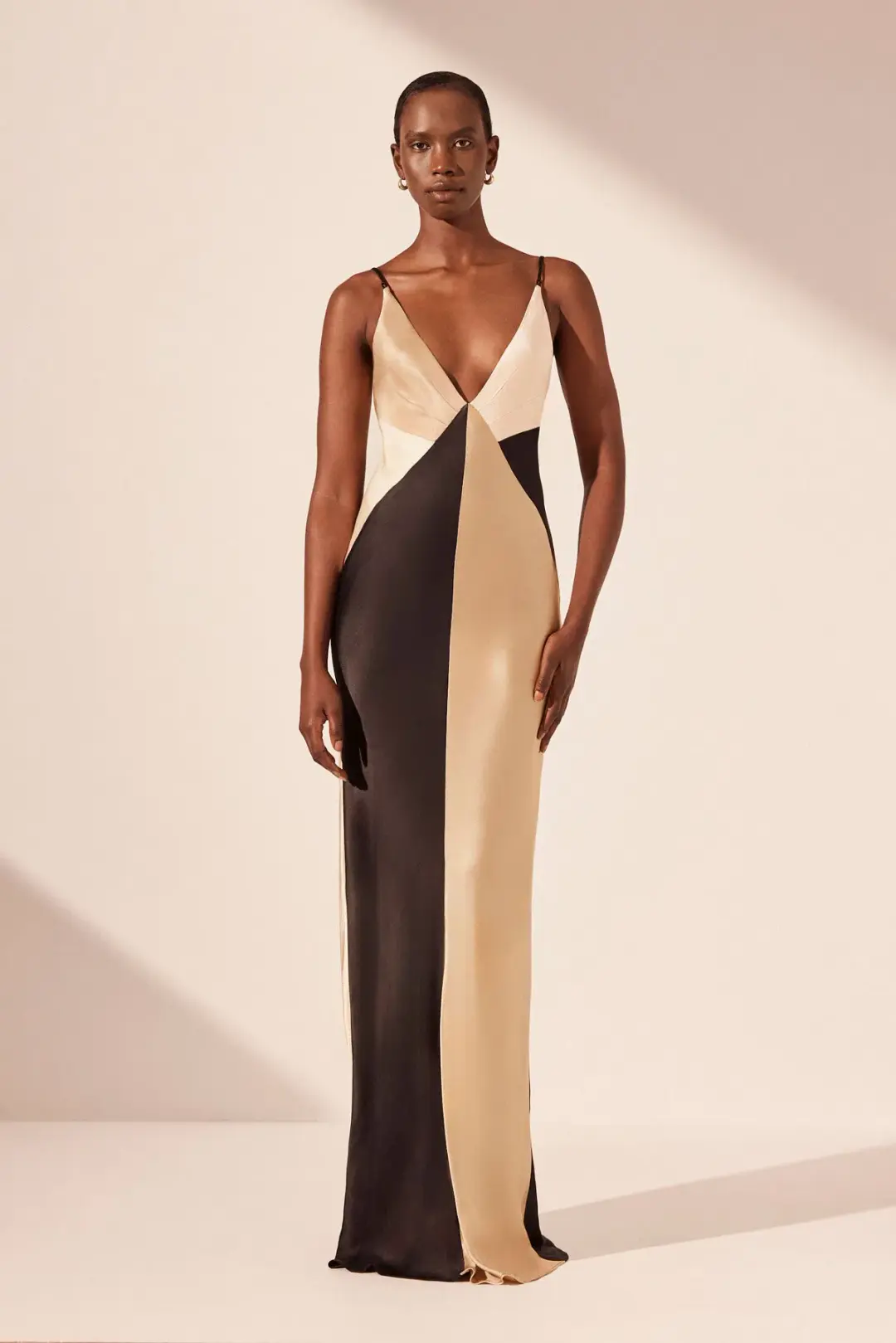 Shona Joy Sofia Contrast Double Strap Maxi Dress in Black/Multi Size 10 for rent on The Volte - main image