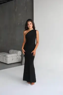 Natalie Rolt Fabienne Gown Black Size 1 / AU 8 for rent on The Volte - image 1