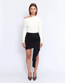 Pfeiffer Fontaine Skirt Black Size AU 14 for rent on The Volte - image 1