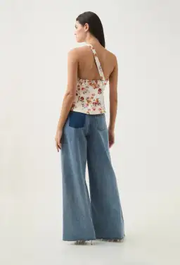 Aje Assemblage Asymmetric Top Flora Natura Size AU 10 for rent on The Volte - image 3