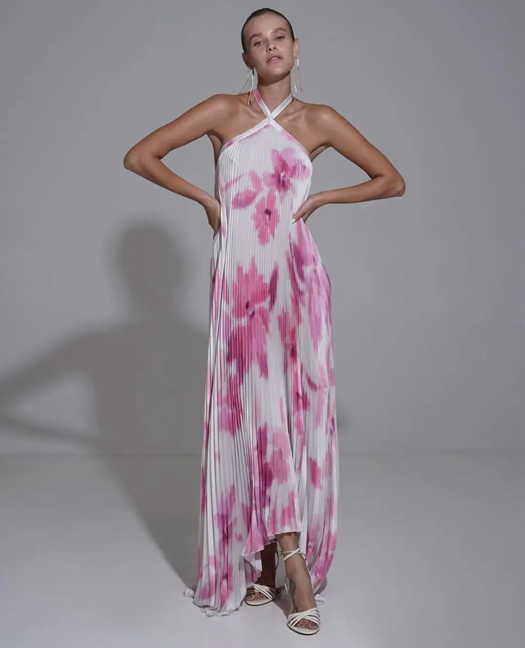 L'Idee Deesse Gown Jardin Pink Floral Print Size 12 for rent on The Volte - main image