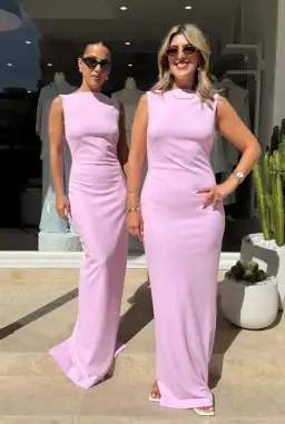 Effie Kats Verona Gown Taffy Pink Size M / AU 10 for rent on The Volte - image 9