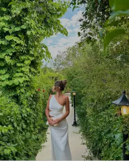 Lexi Aurea Dress White Size 6 for rent on The Volte - image 3