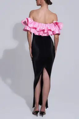 L’Idee Debut Gown Valentine Size 8 for rent on The Volte - image 2