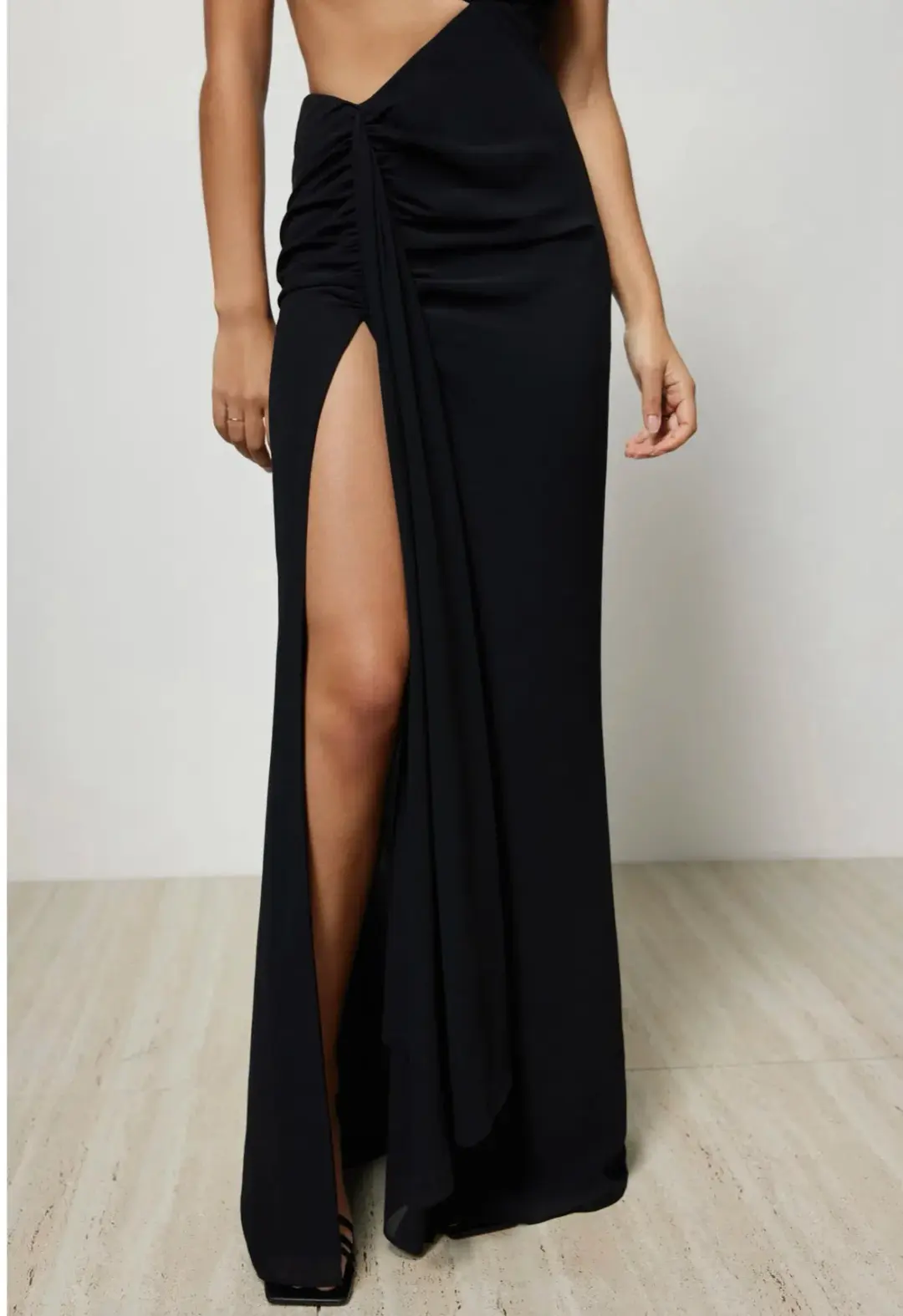 Lexi Sol Dress Black Size 6 for rent on The Volte - main image