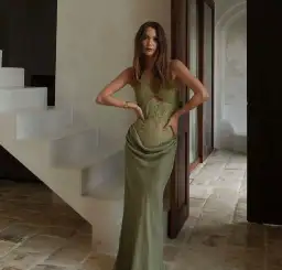 Benni Miko Lace Halter Midi Dress Pear Size AU 8 for rent on The Volte - image 6